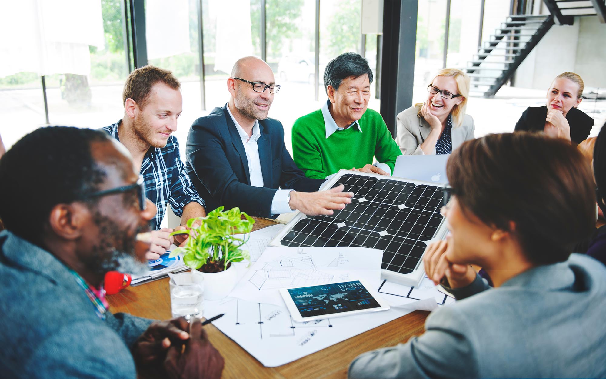 Why Solar Powered Businesses Are Attracting More Customers